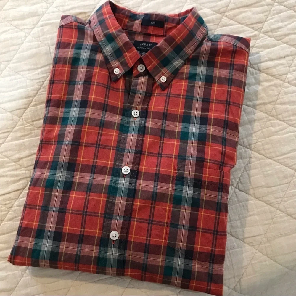 🚤J CREW Plaid Button Down Shirt